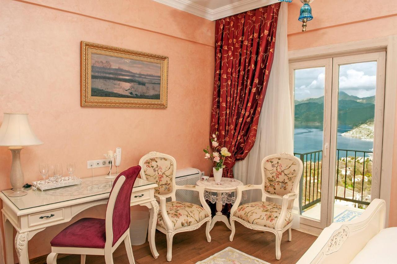 Swan Lake Hotel - Adult Only Selimiye  Esterno foto
