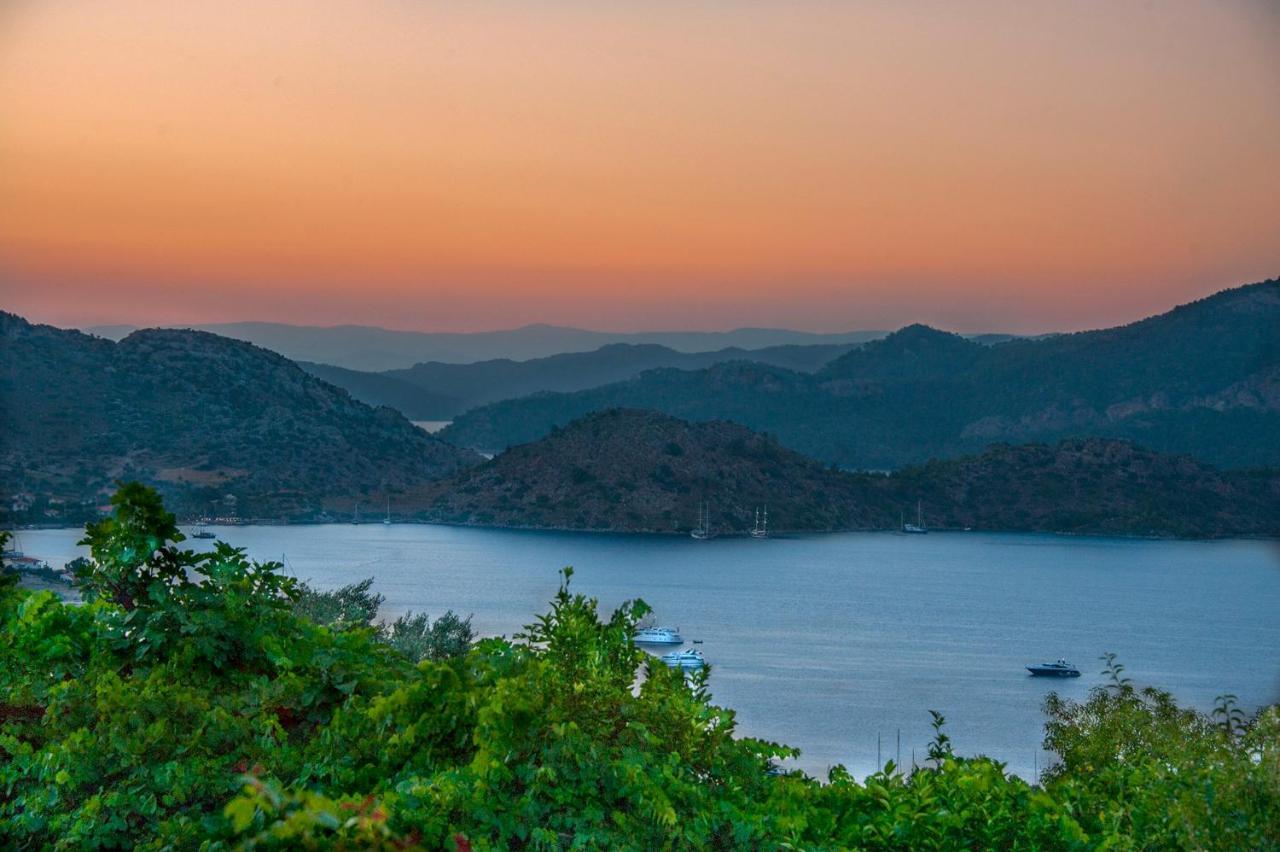 Swan Lake Hotel - Adult Only Selimiye  Esterno foto